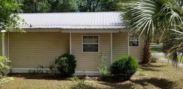 TOWN OF DEFUNIAK SPRINGS - Residential