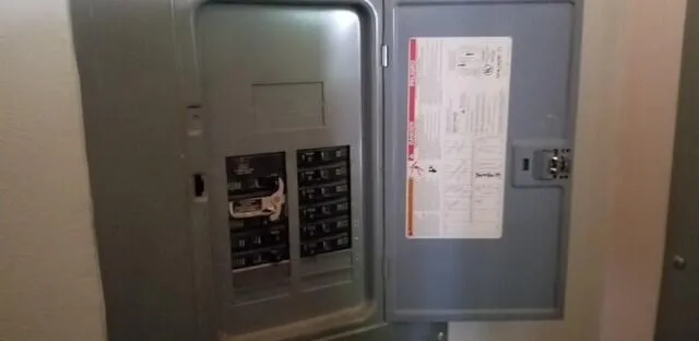 Defuniak Springs, Florida 32433, United States, 2 Bedrooms Bedrooms, ,1 BathroomBathrooms,Residential,Active,13679