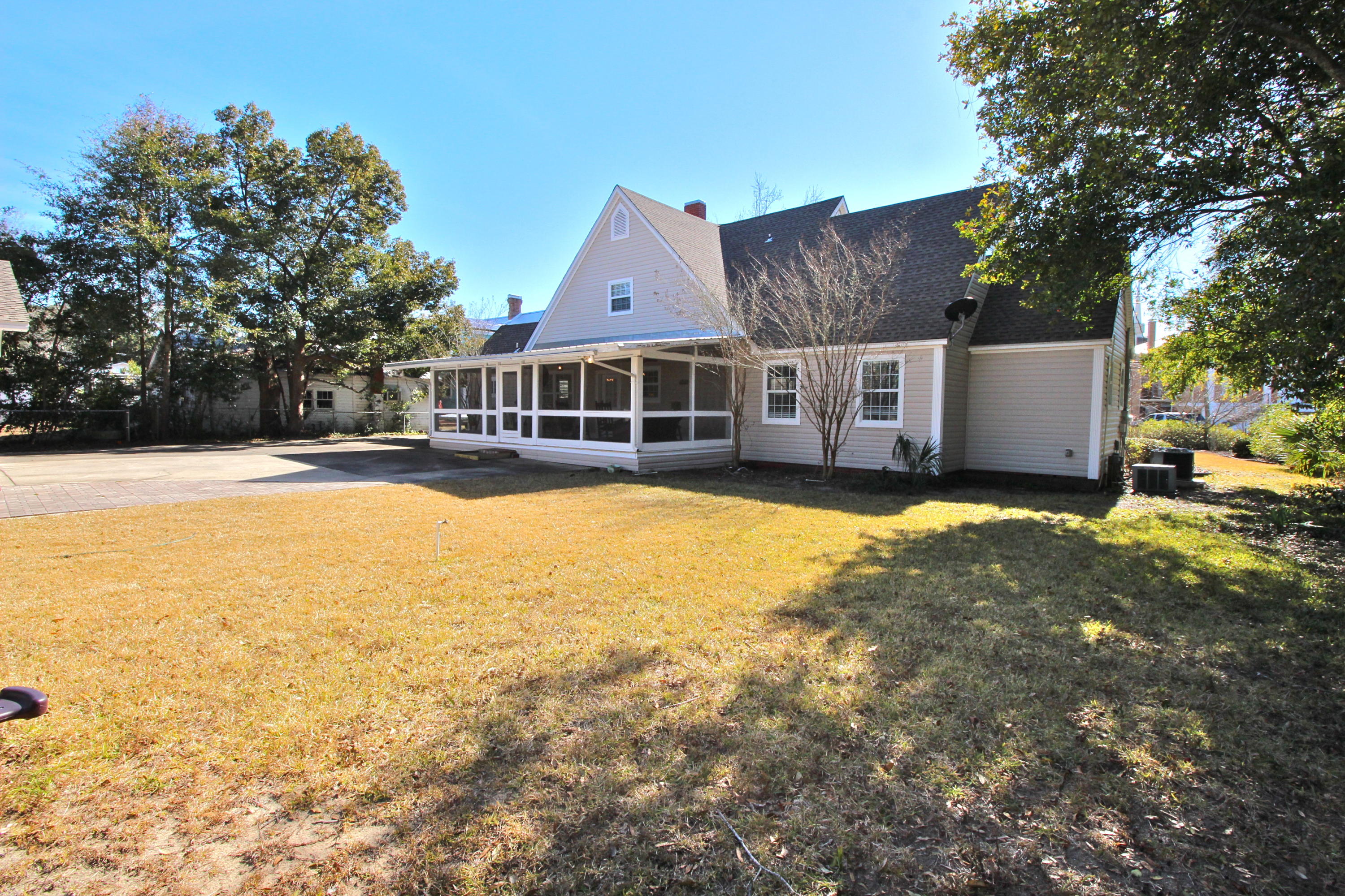 METES & BOUNDS - Residential