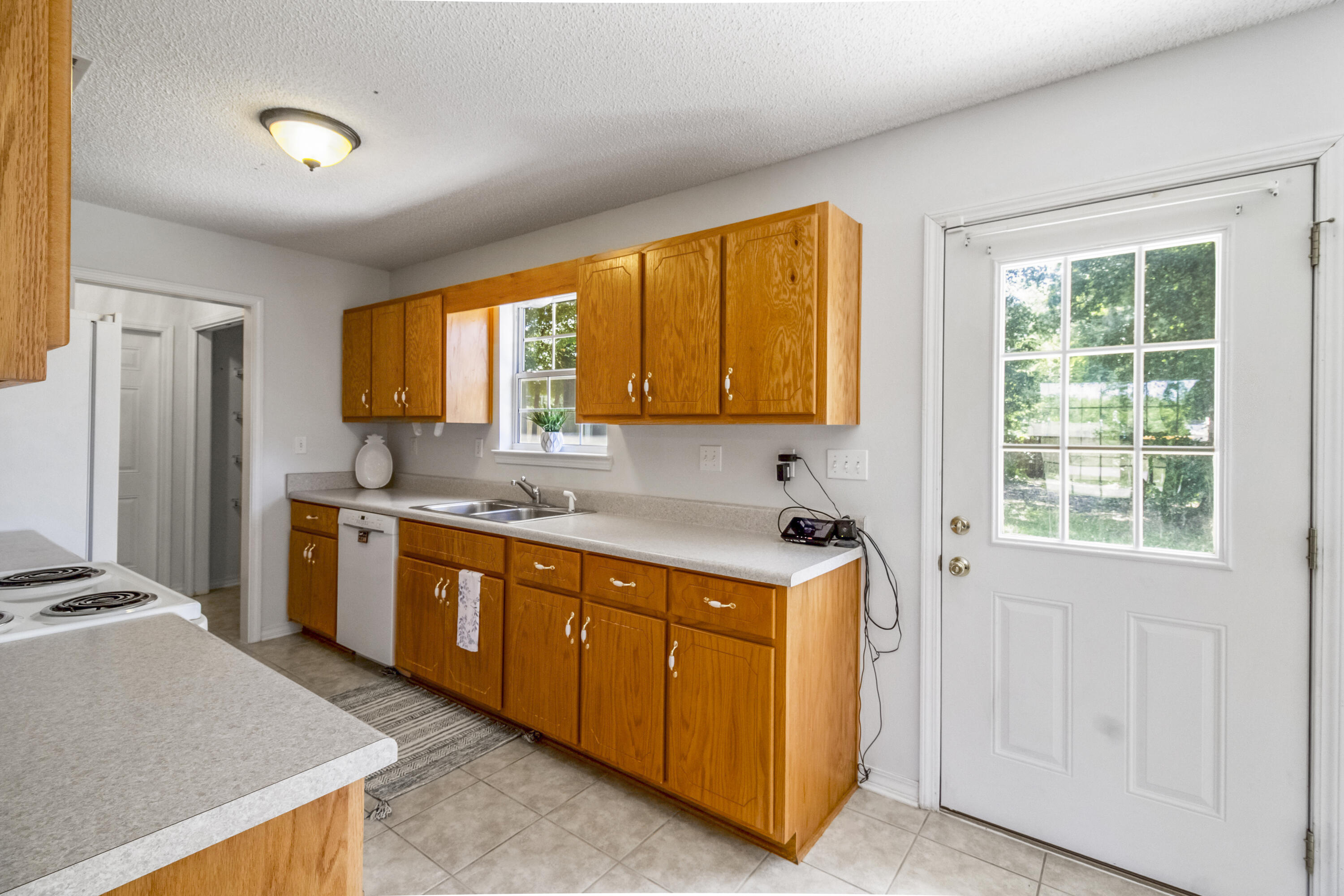 OAKDALE MIN/FARMS - Residential