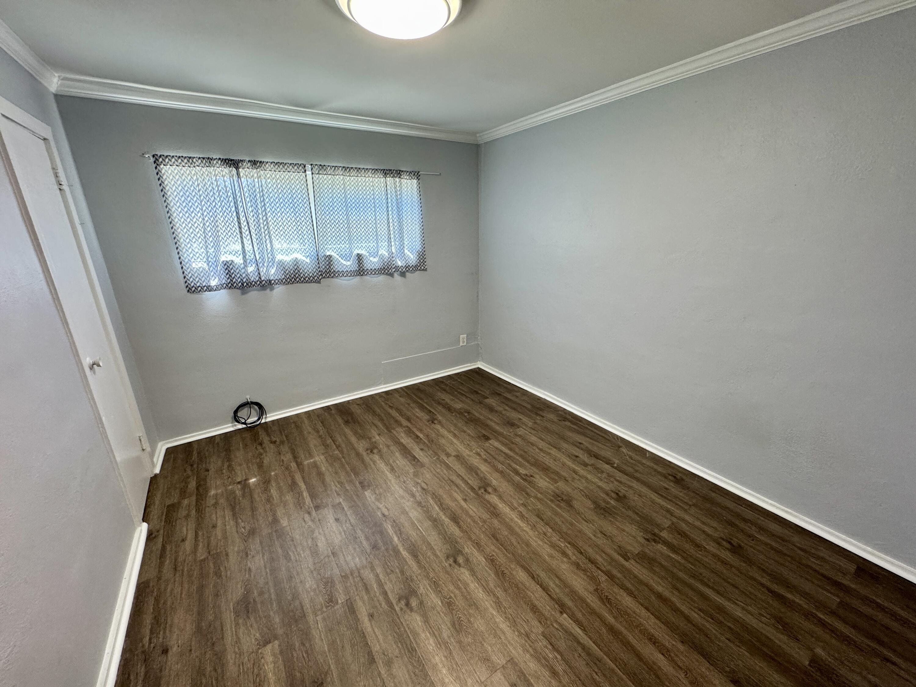 1302-Valp No of Tom's Bayou - Residential Lease