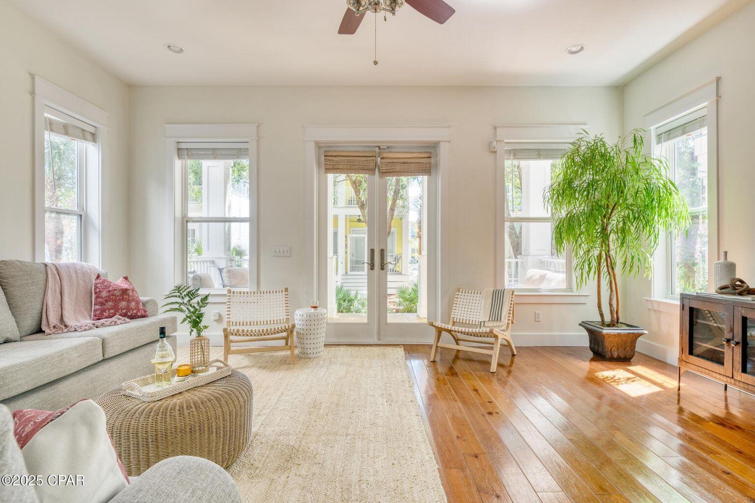 CARILLON BEACH - Residential