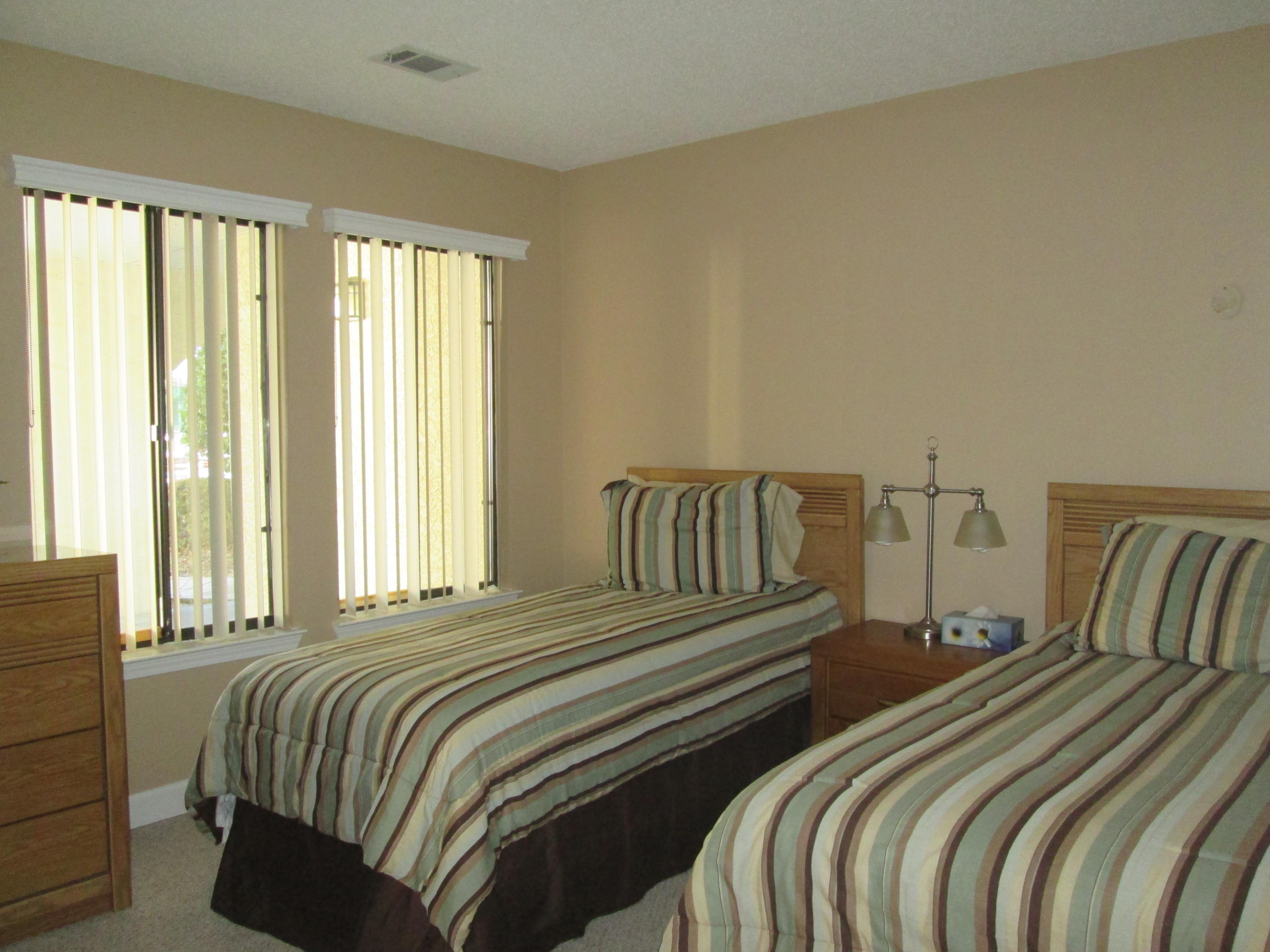 LAKESIDE CONDO AT BLUEWATER BAY - Residential Lease