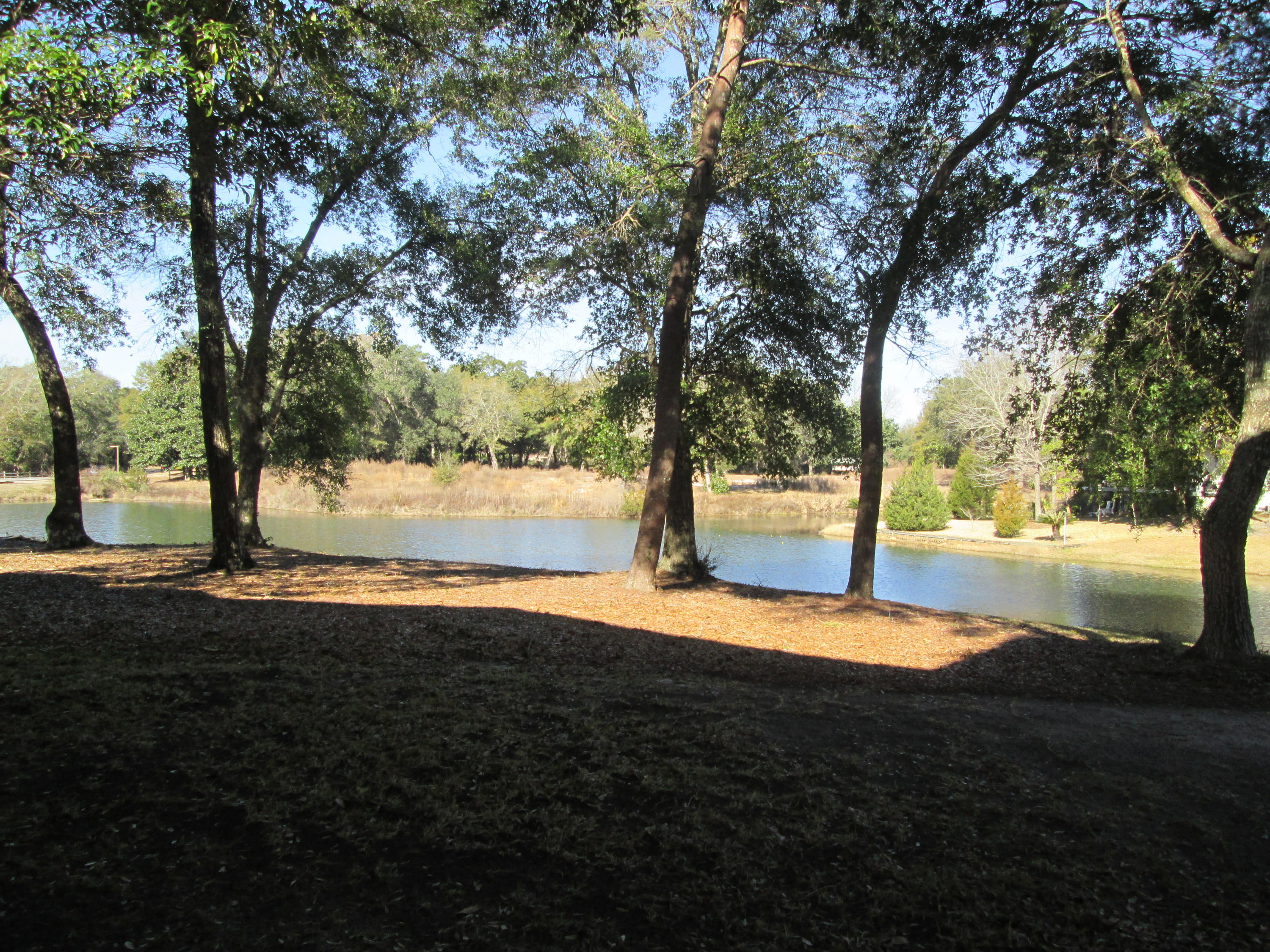 LAKESIDE CONDO AT BLUEWATER BAY - Residential Lease
