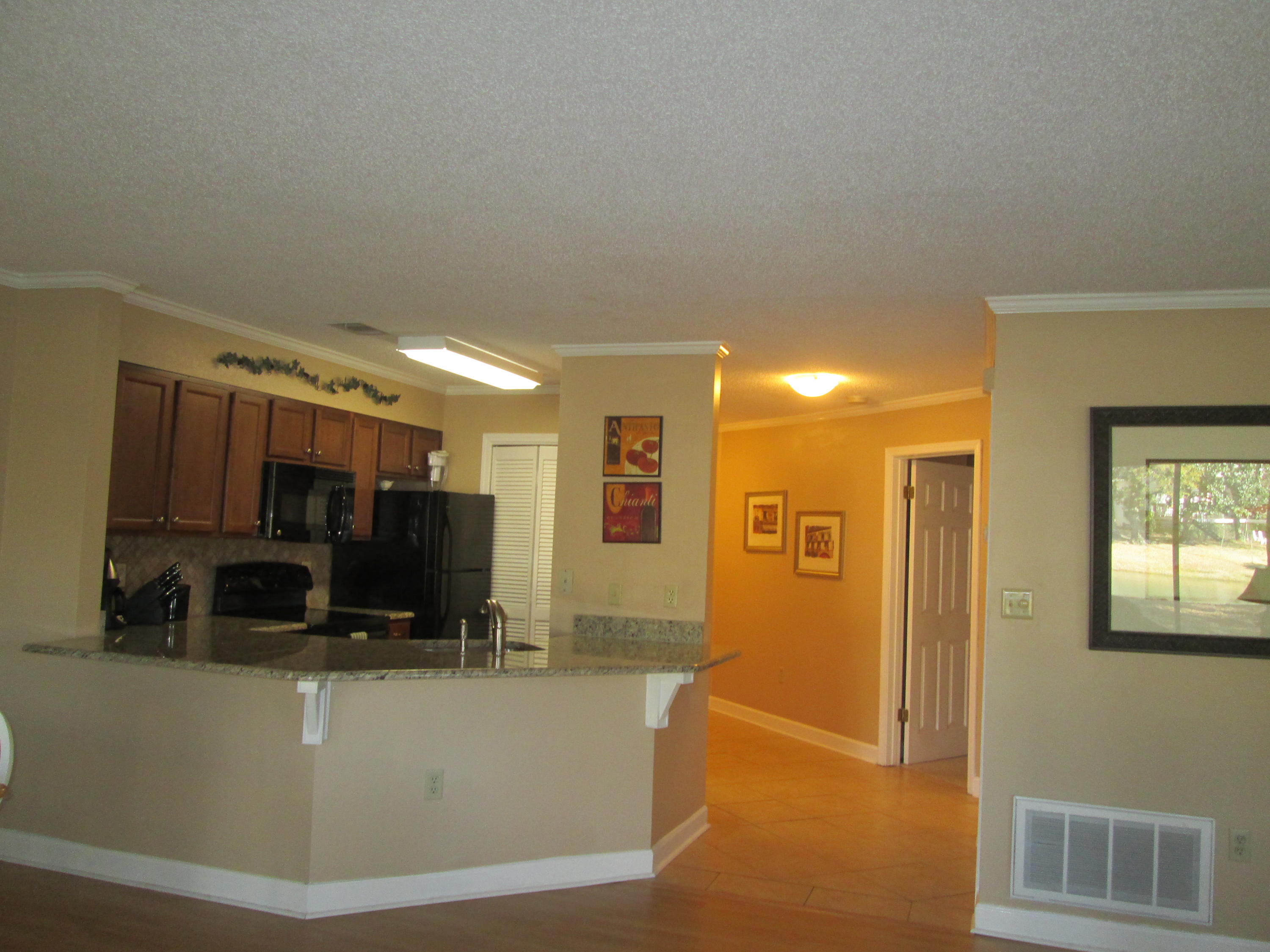 LAKESIDE CONDO AT BLUEWATER BAY - Residential Lease