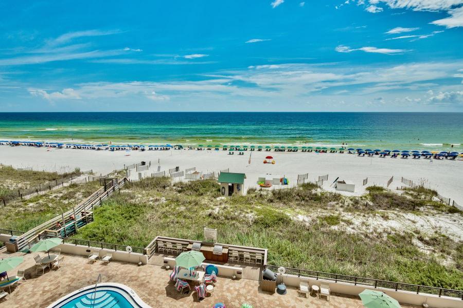 EMERALD TOWERS CONDO - Residential