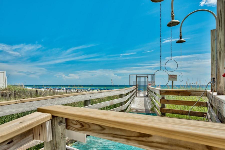 EMERALD TOWERS CONDO - Residential