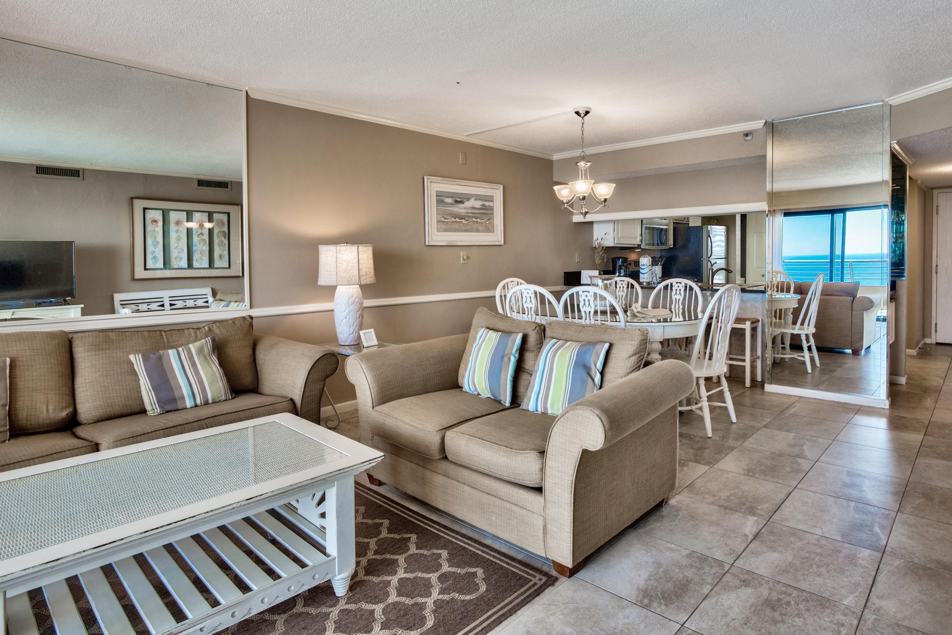 EMERALD TOWERS CONDO - Residential