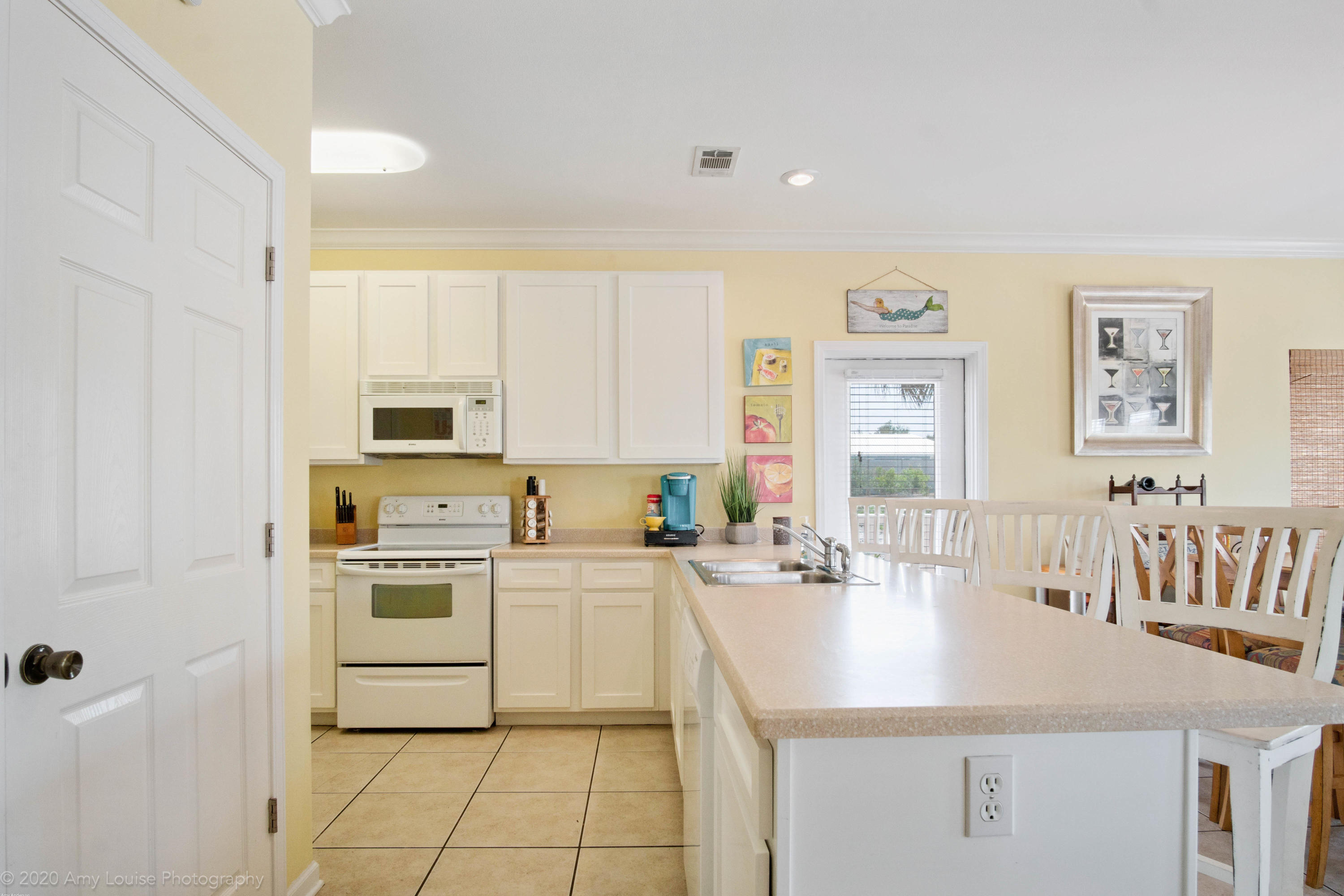 BEACH HAVEN COTTAGES - Residential