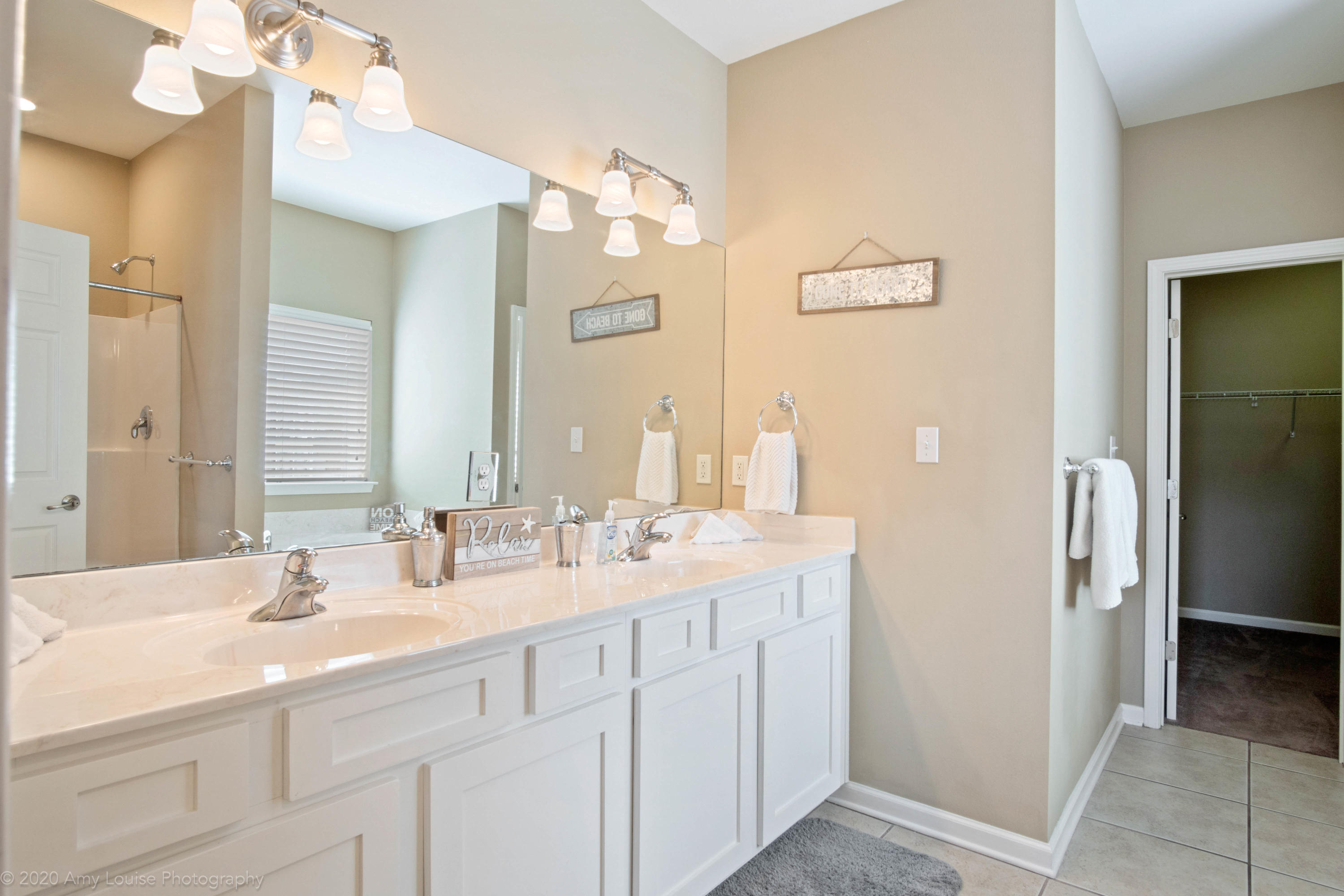 BEACH HAVEN COTTAGES - Residential