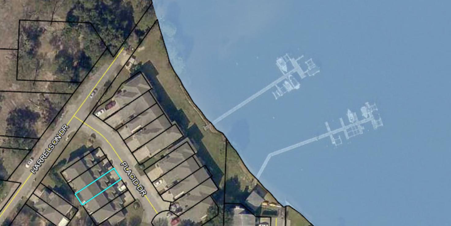 PELICAN COVE T/H - Residential