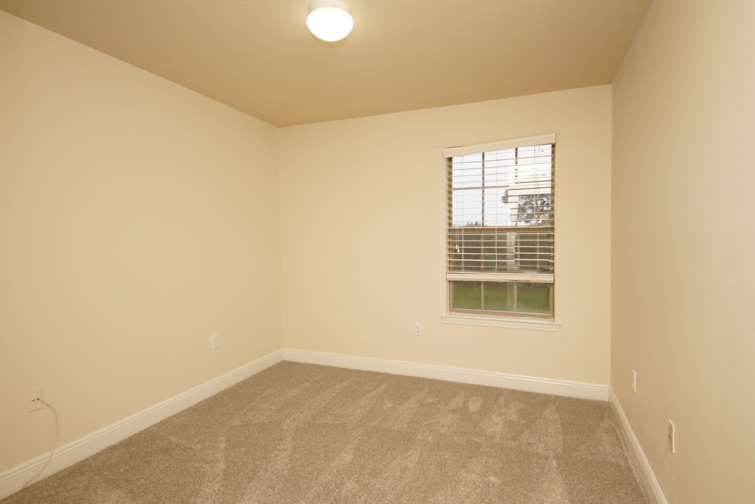 RESERVE POINTE - Residential