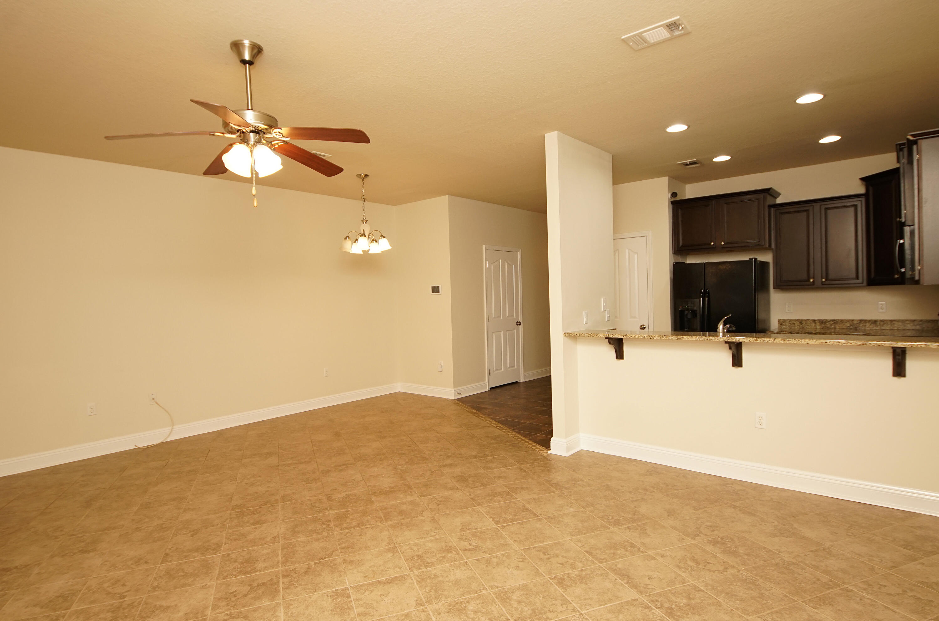 RESERVE POINTE - Residential