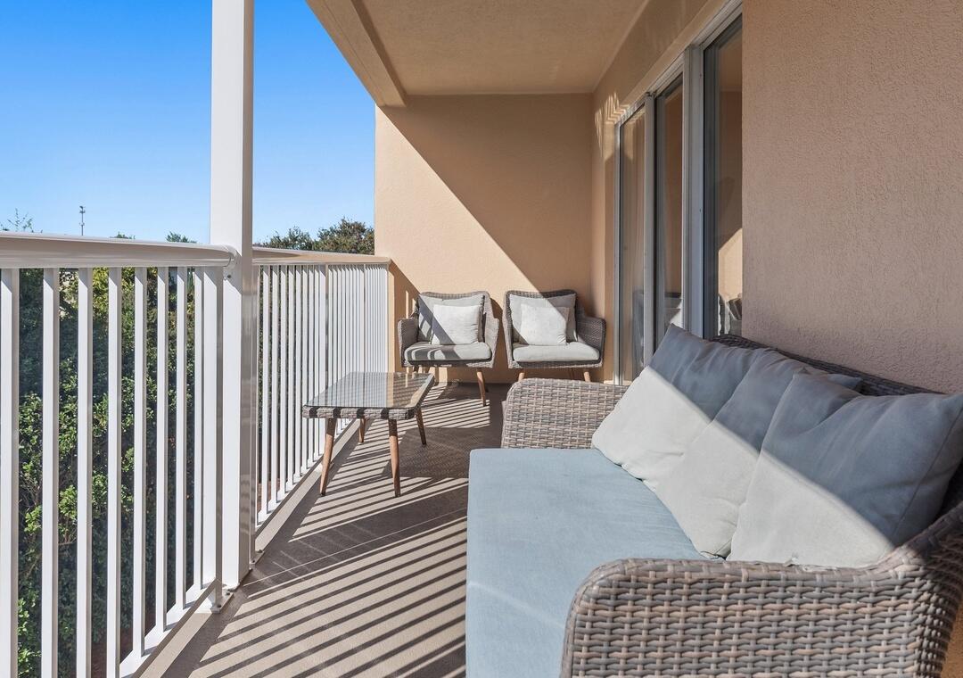 CIBONEY CONDO - Residential