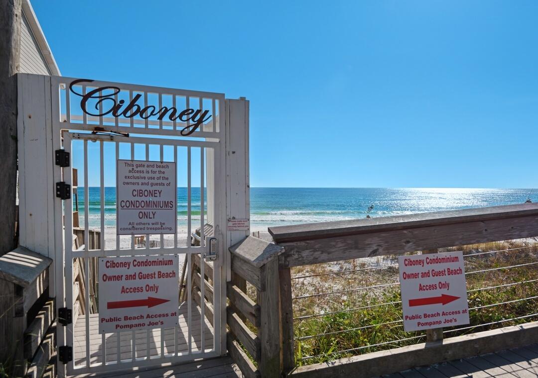 CIBONEY CONDO - Residential