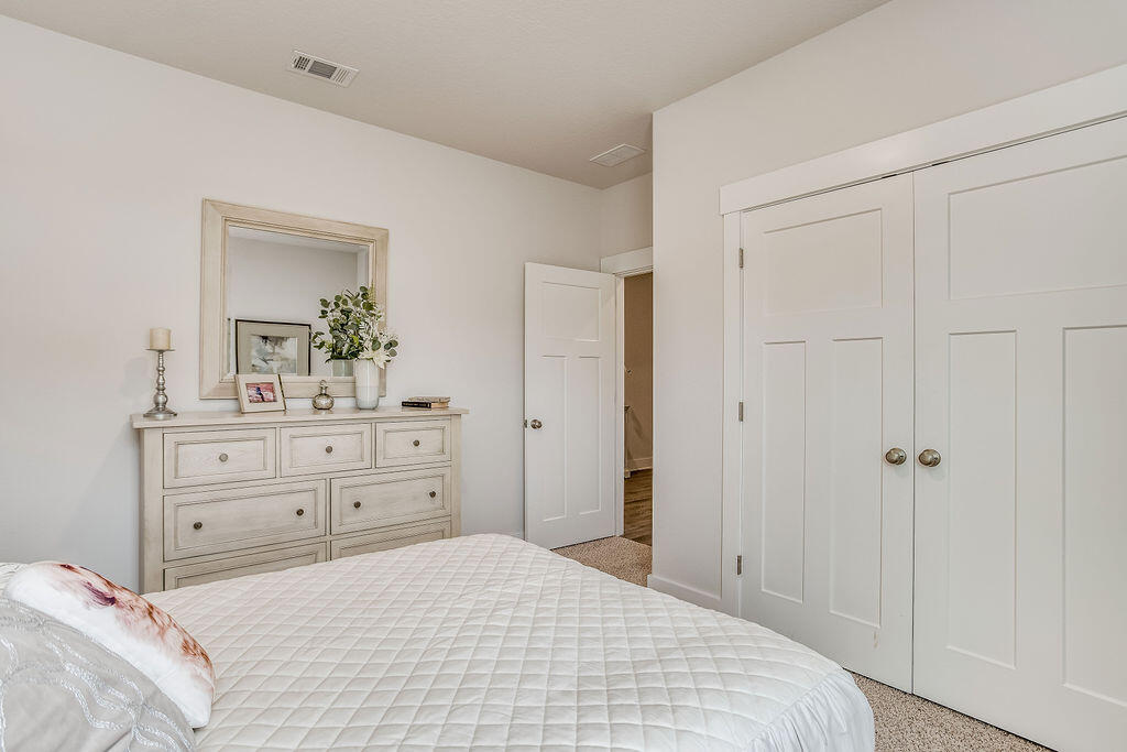 FOREST BAY ESTATES - Residential