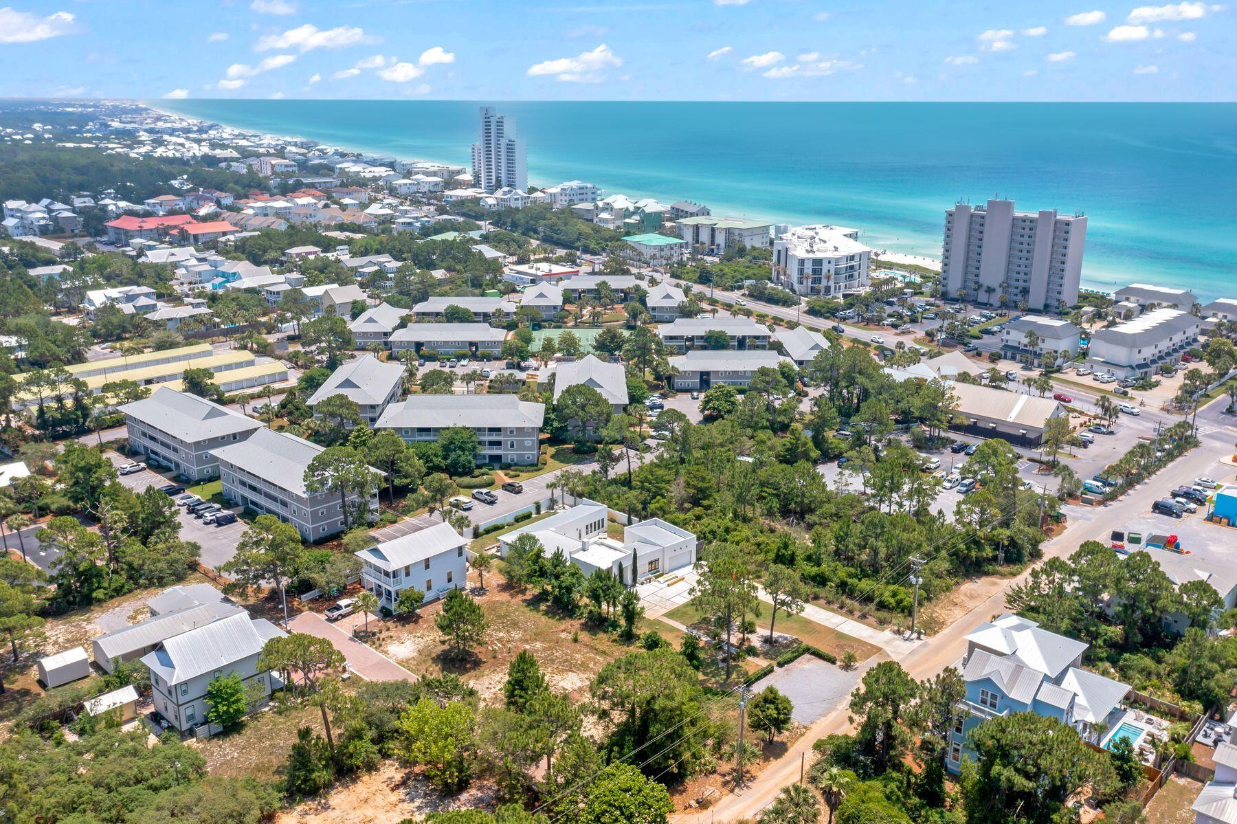 Henderson Place S/D - Land