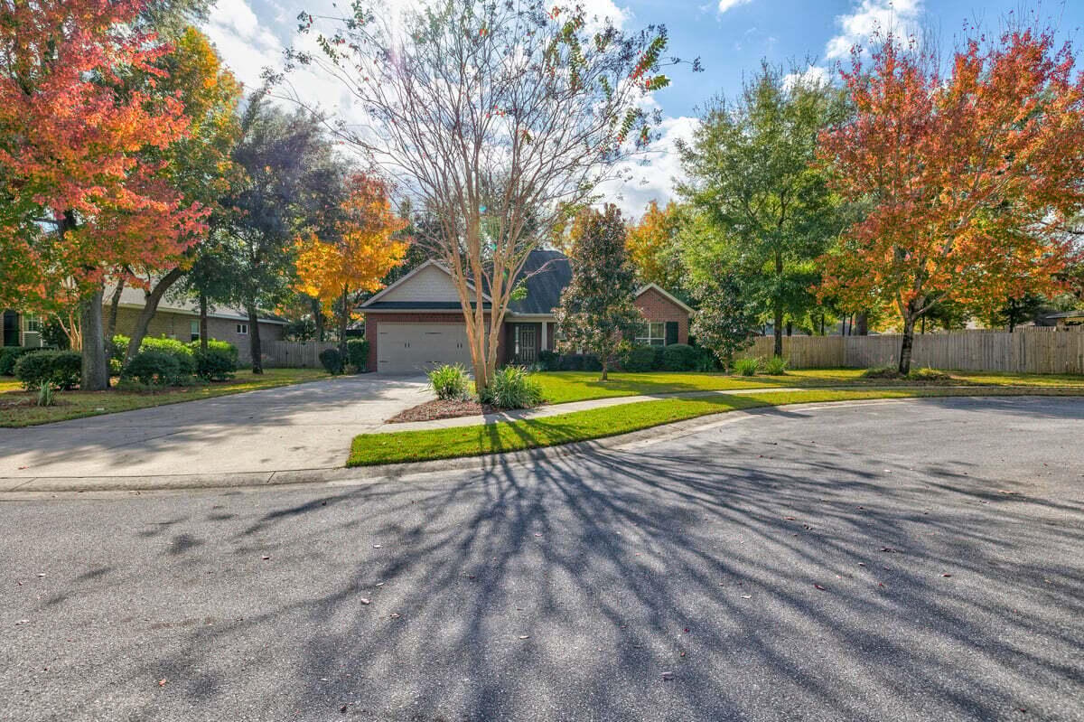 MAGNOLIA WOODS - Residential