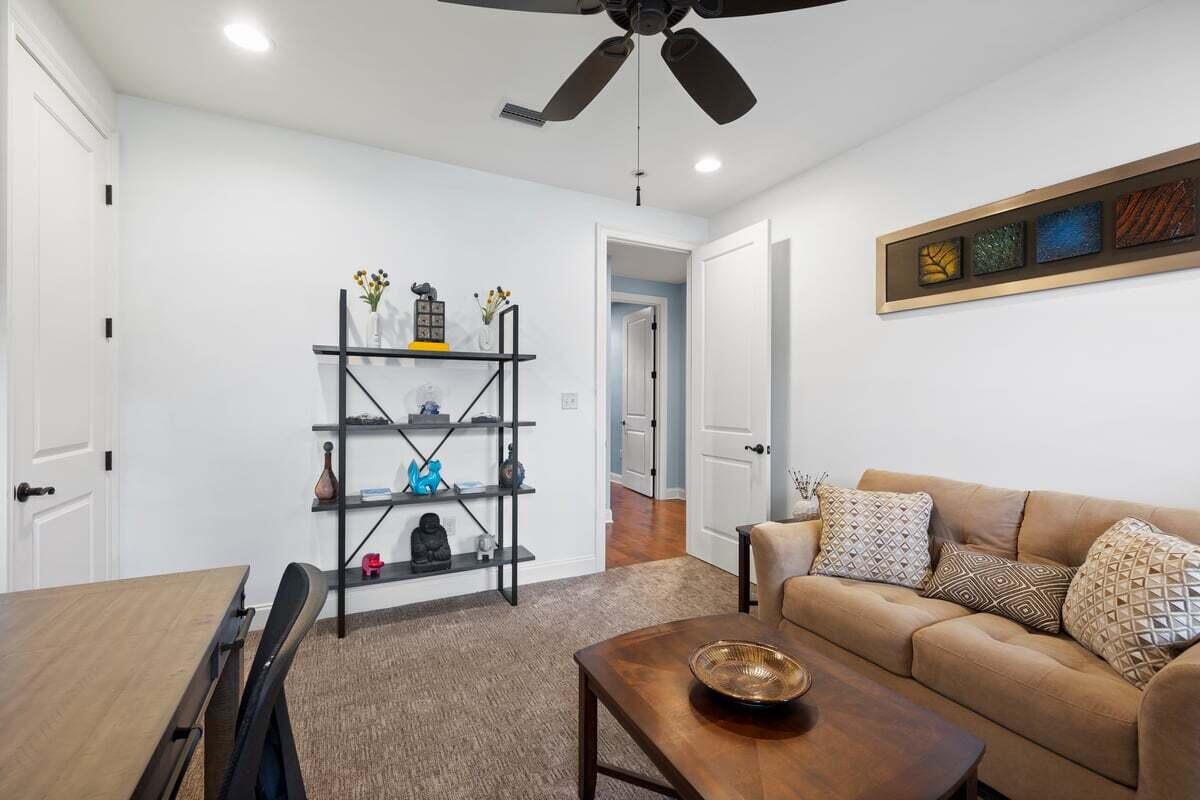MAGNOLIA WOODS - Residential