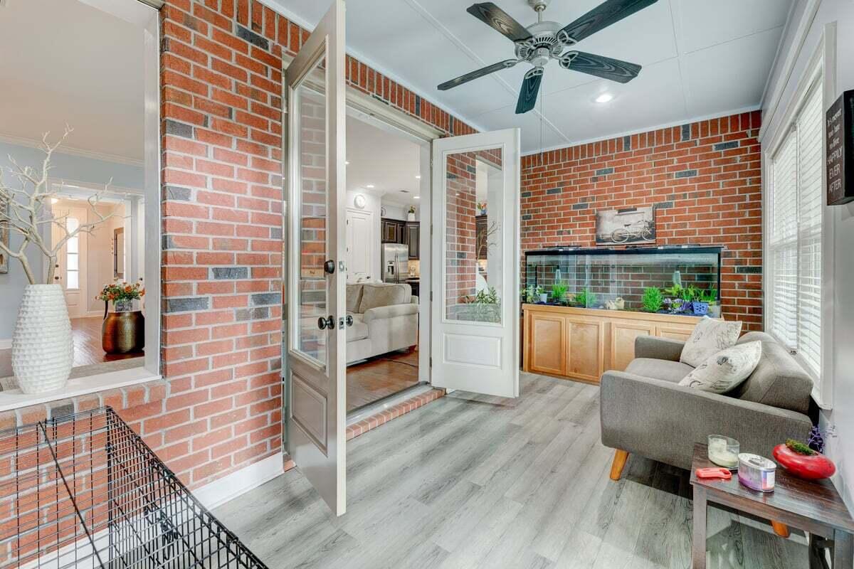 MAGNOLIA WOODS - Residential