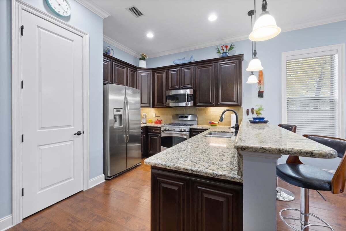 MAGNOLIA WOODS - Residential