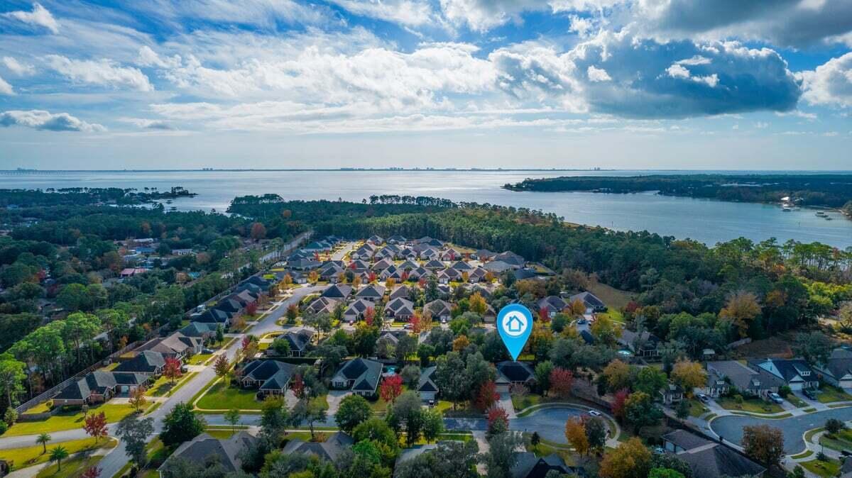 MAGNOLIA WOODS - Residential