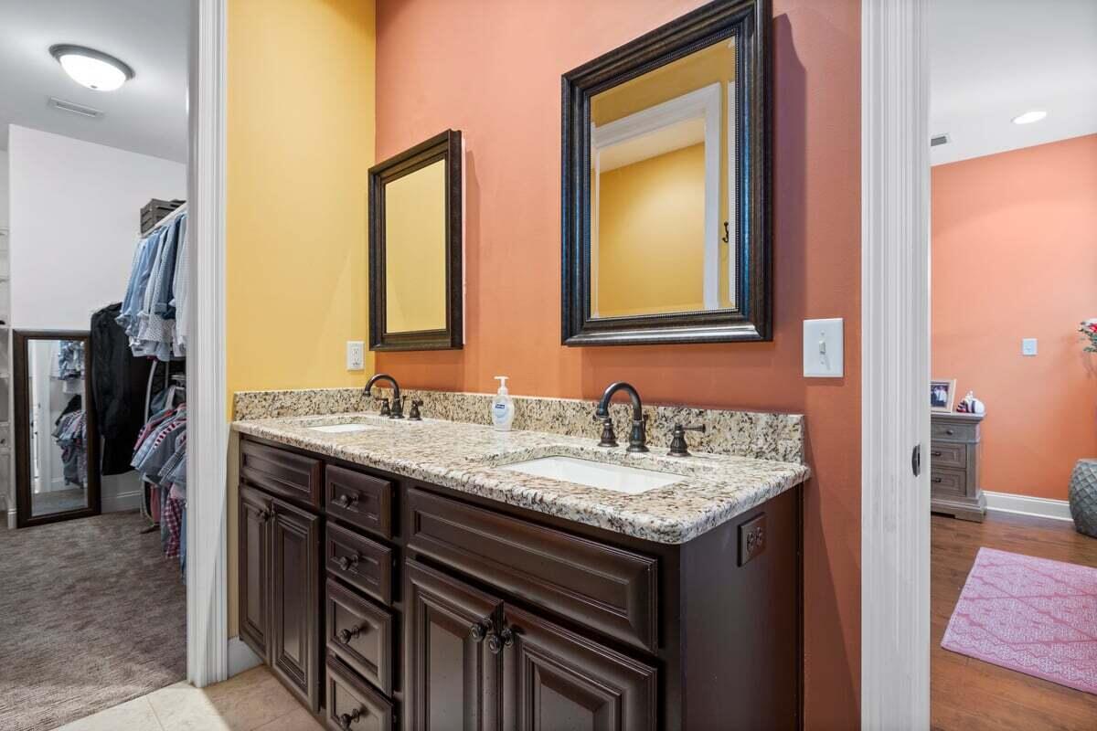 MAGNOLIA WOODS - Residential