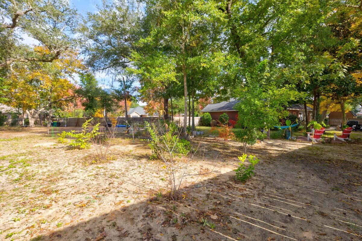 MAGNOLIA WOODS - Residential