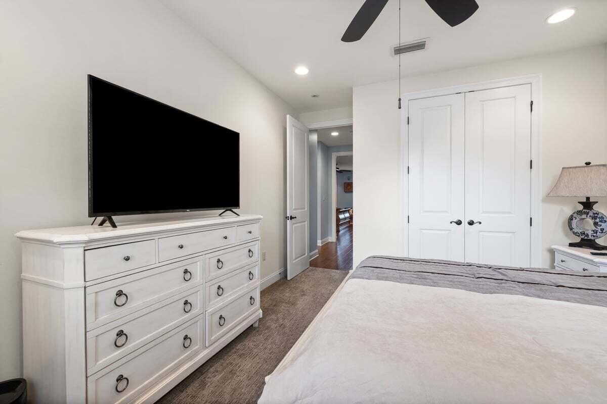 MAGNOLIA WOODS - Residential