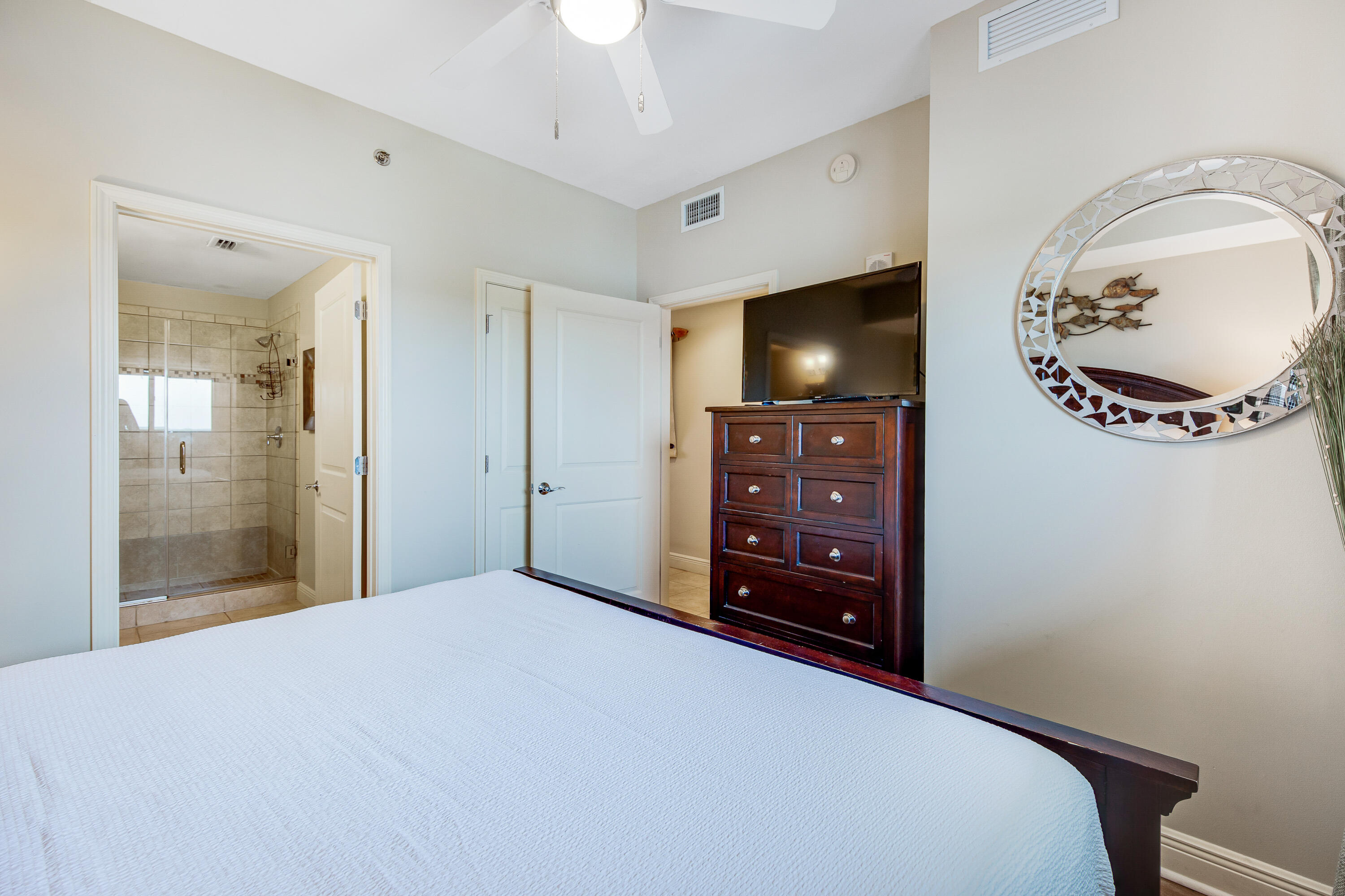 Sterling Breeze - Residential