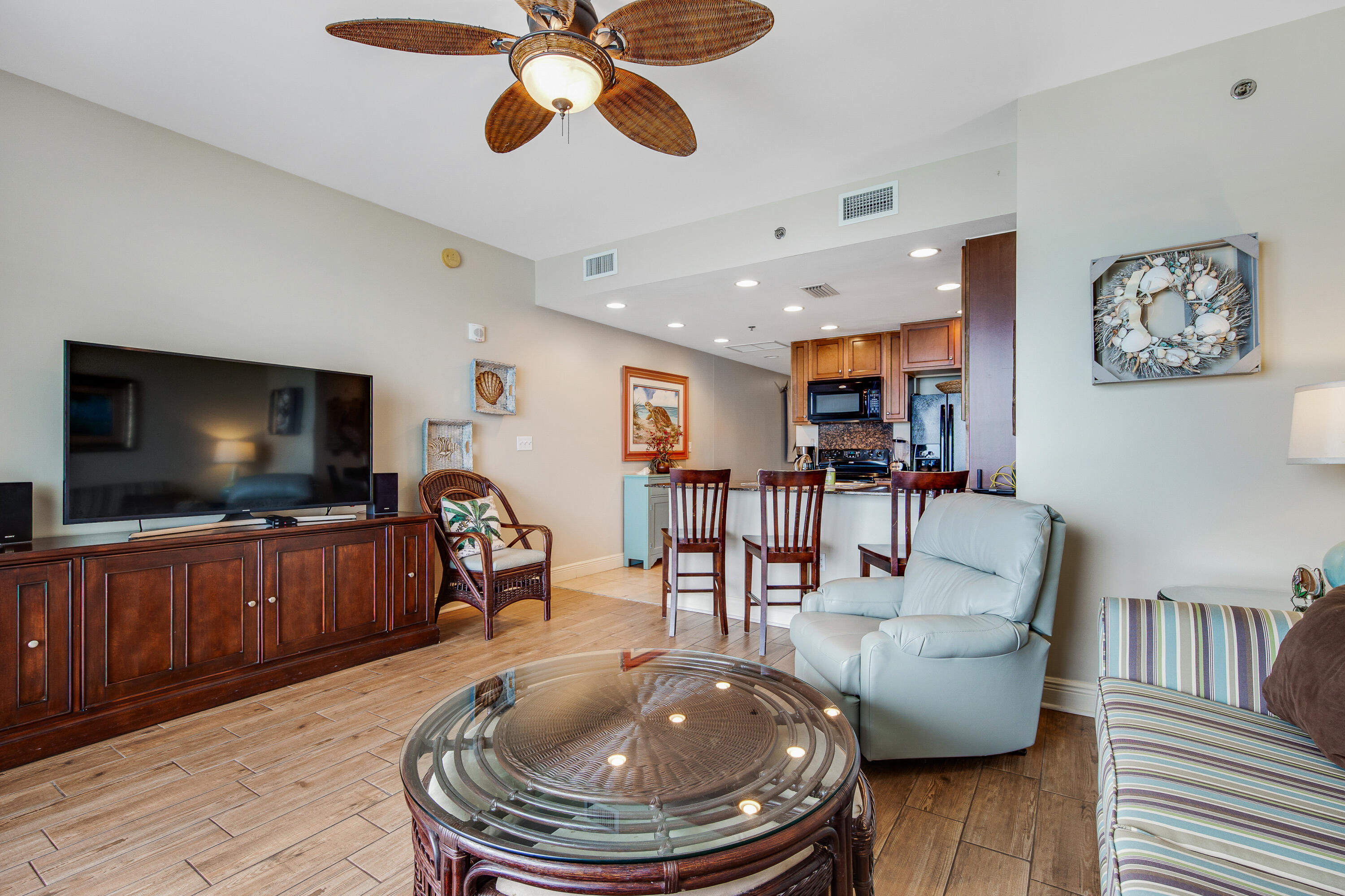 Sterling Breeze - Residential