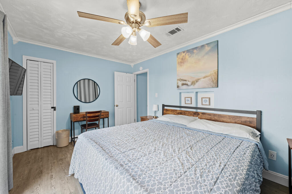 LA MAR WEST T/H PH 2 - Residential