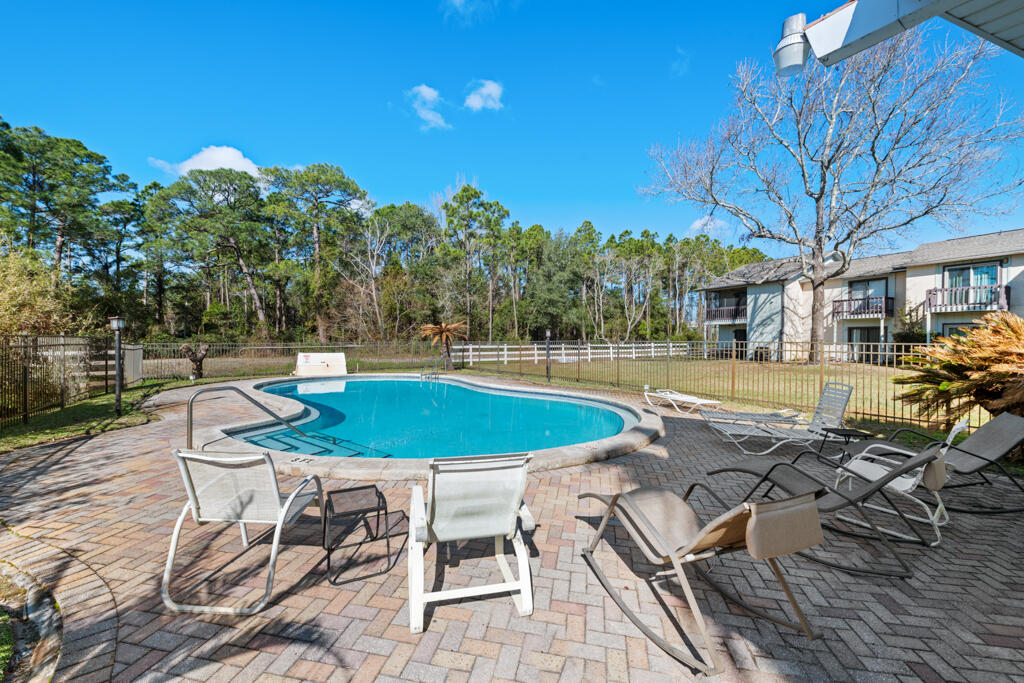 LA MAR WEST T/H PH 2 - Residential