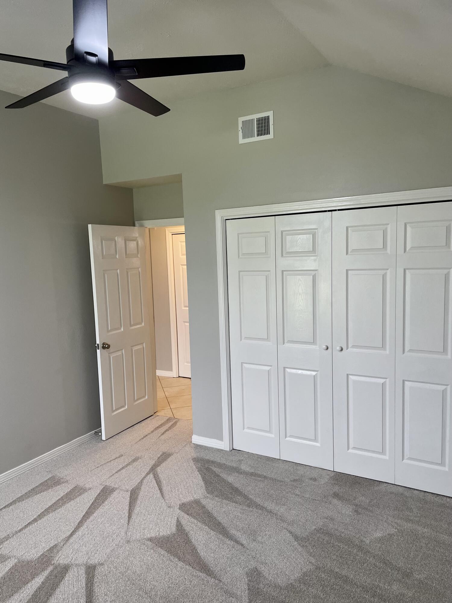 ORION LAKE - Residential