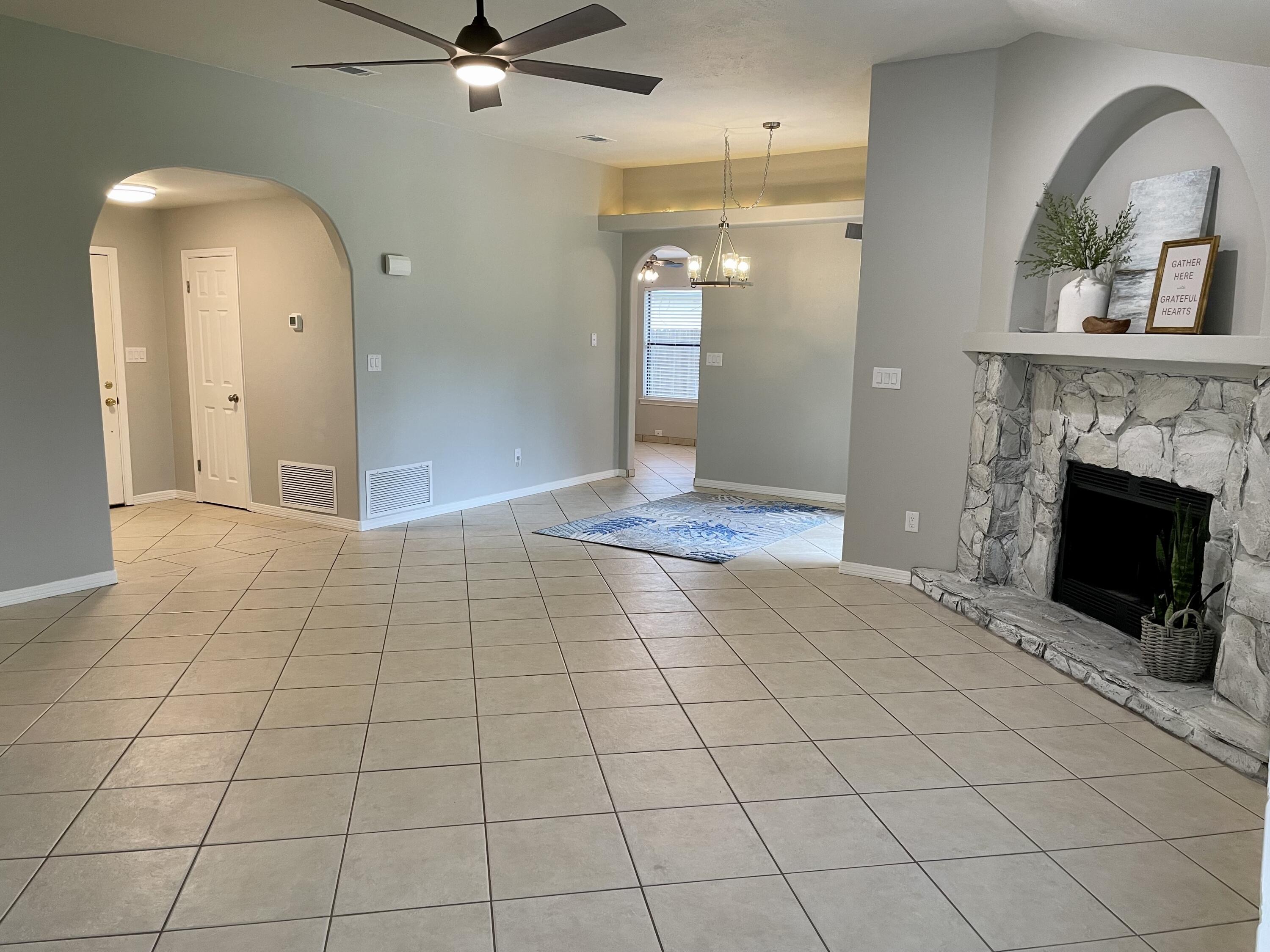 ORION LAKE - Residential