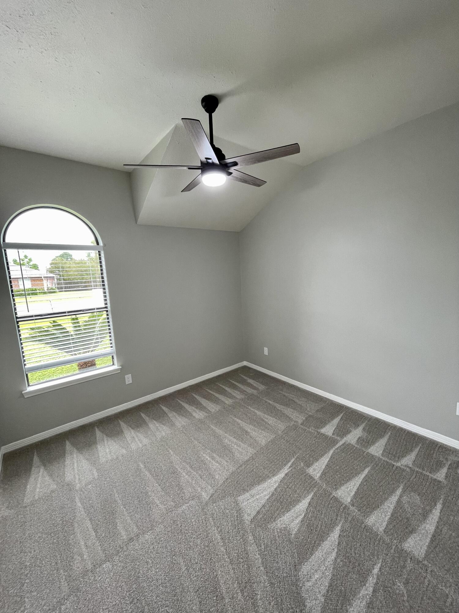 ORION LAKE - Residential