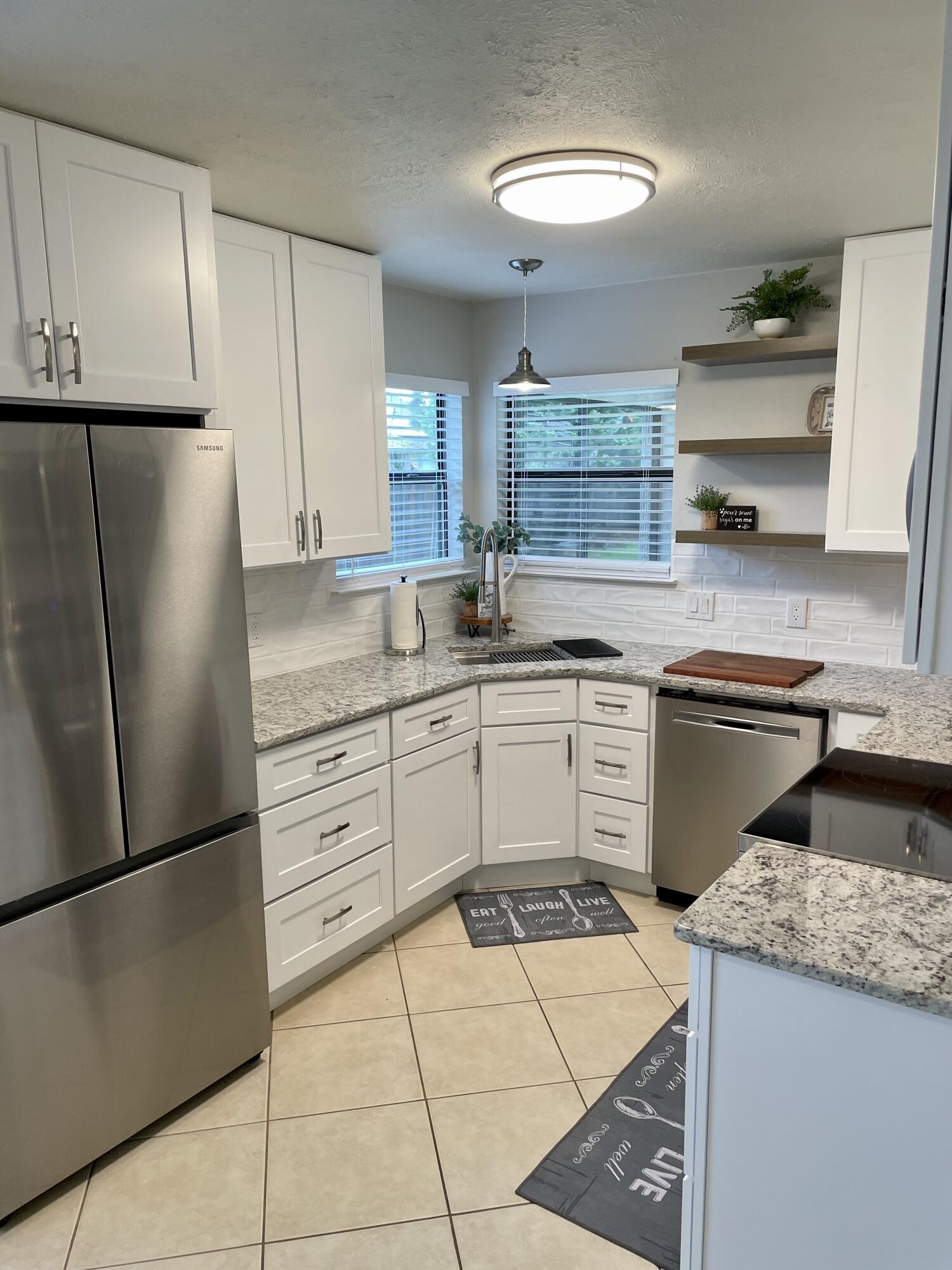 ORION LAKE - Residential