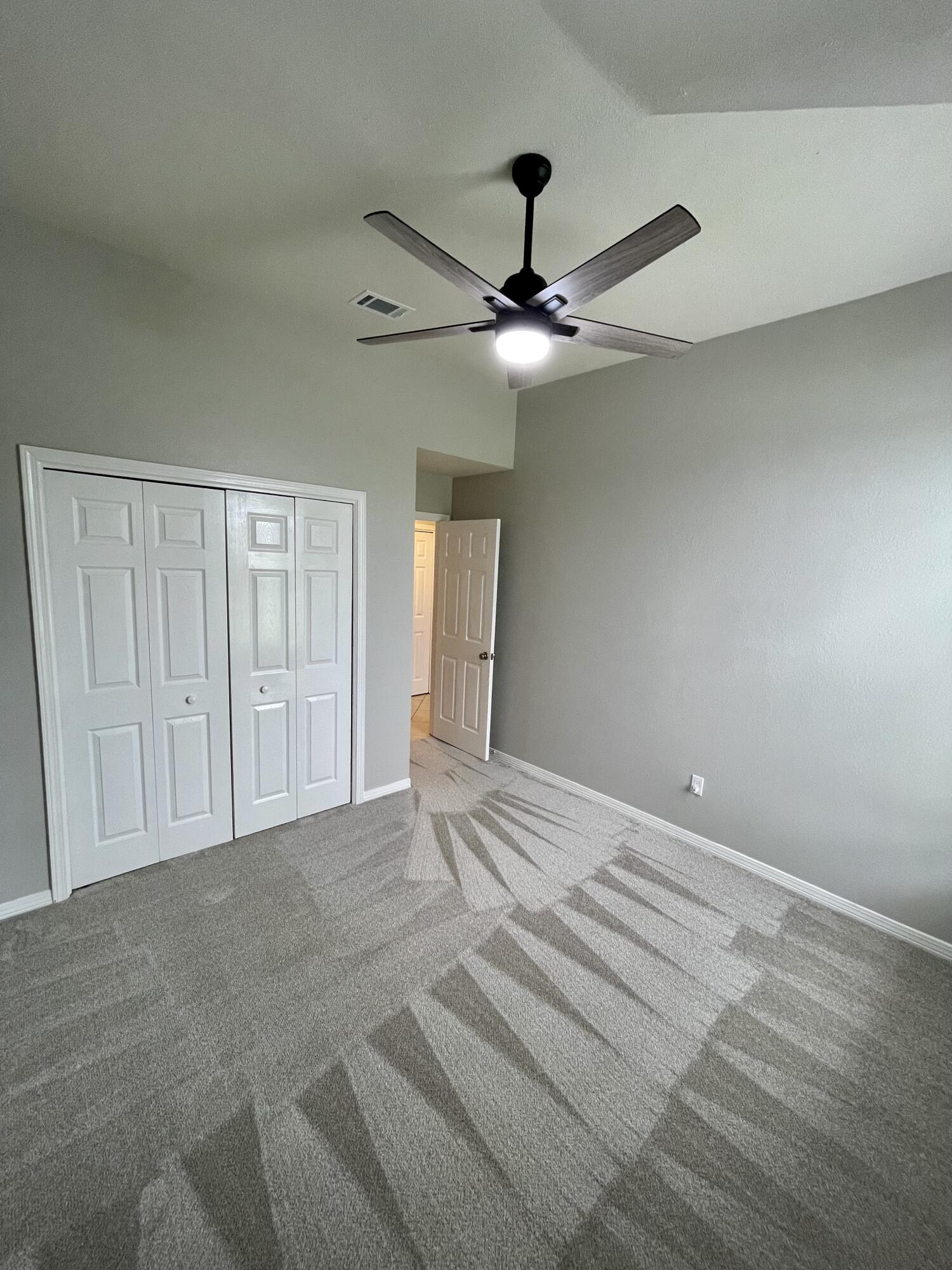 ORION LAKE - Residential