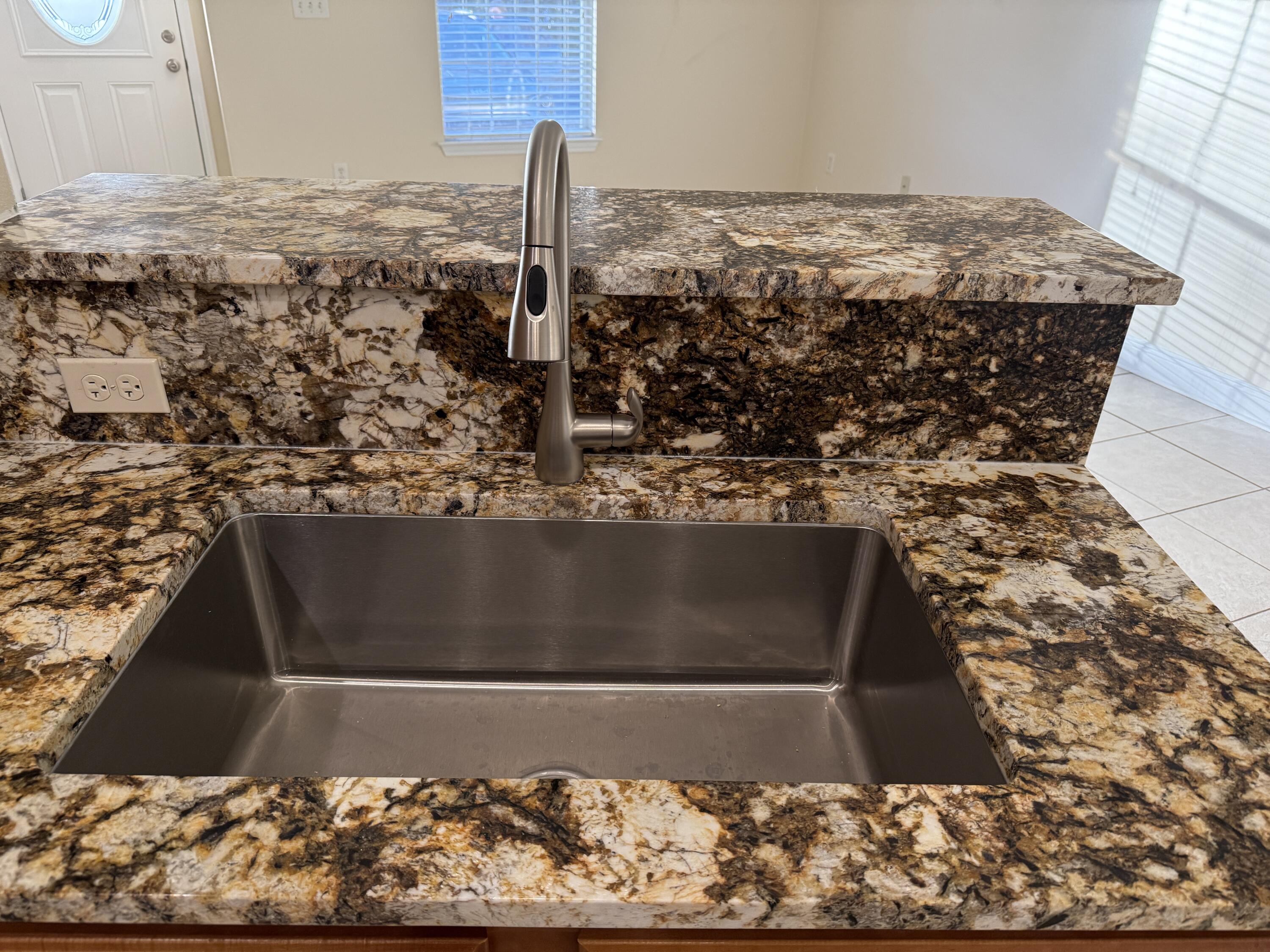 GRAND OAK PLACE - Residential