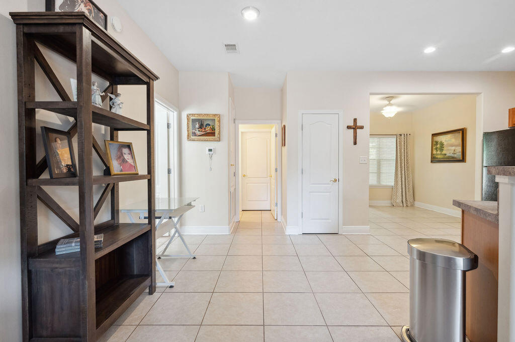 GRAND OAK PLACE - Residential