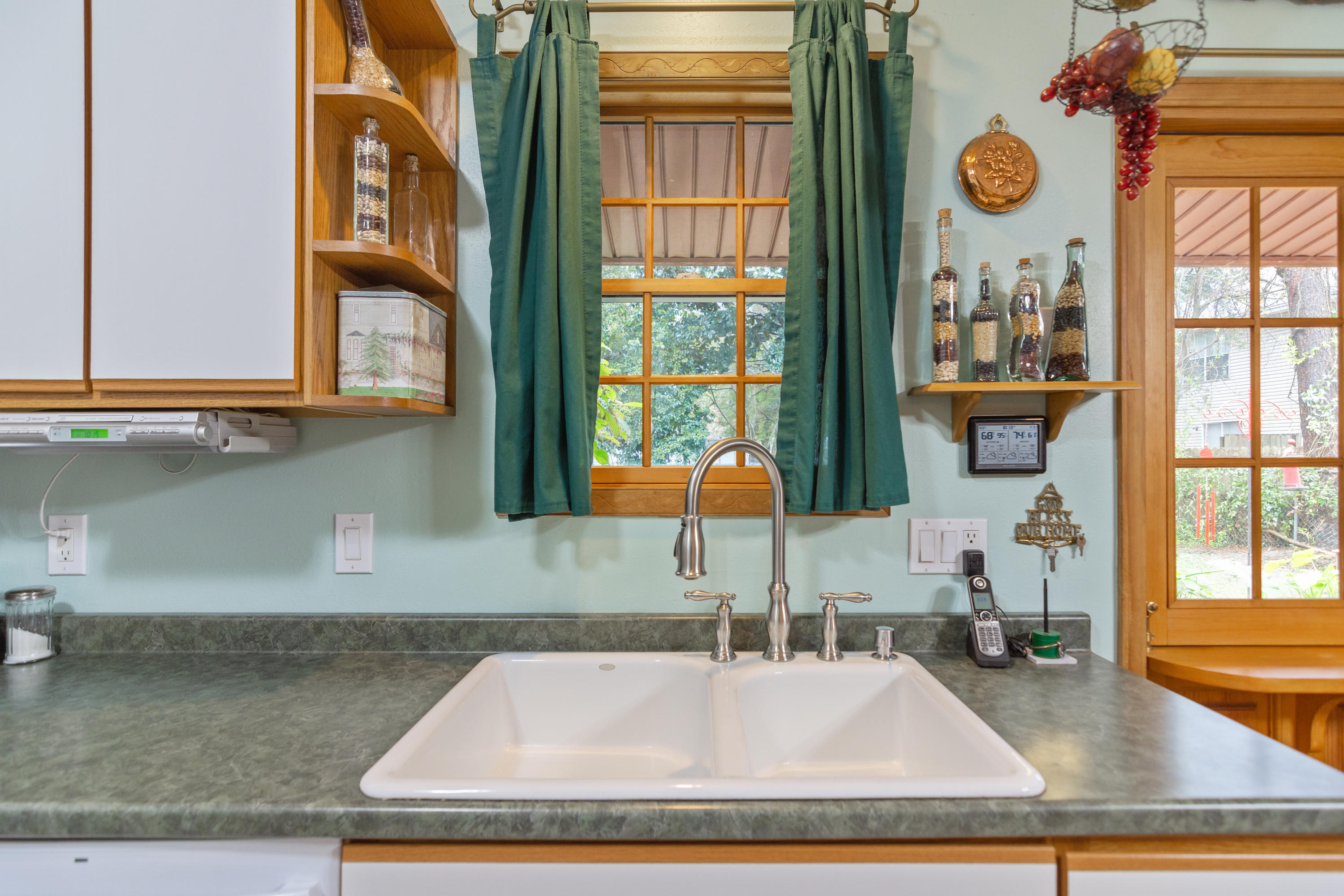 RACETRACK ROAD 1ST - Residential