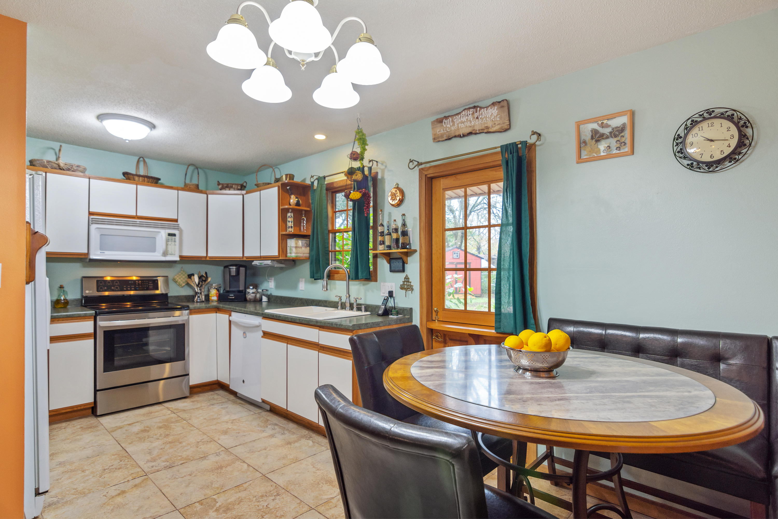 RACETRACK ROAD 1ST - Residential