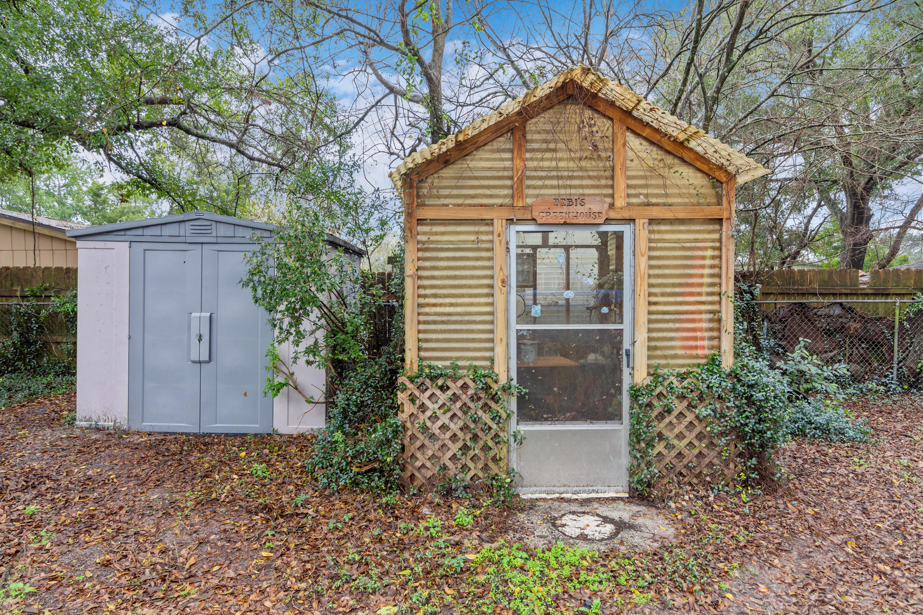 RACETRACK ROAD 1ST - Residential