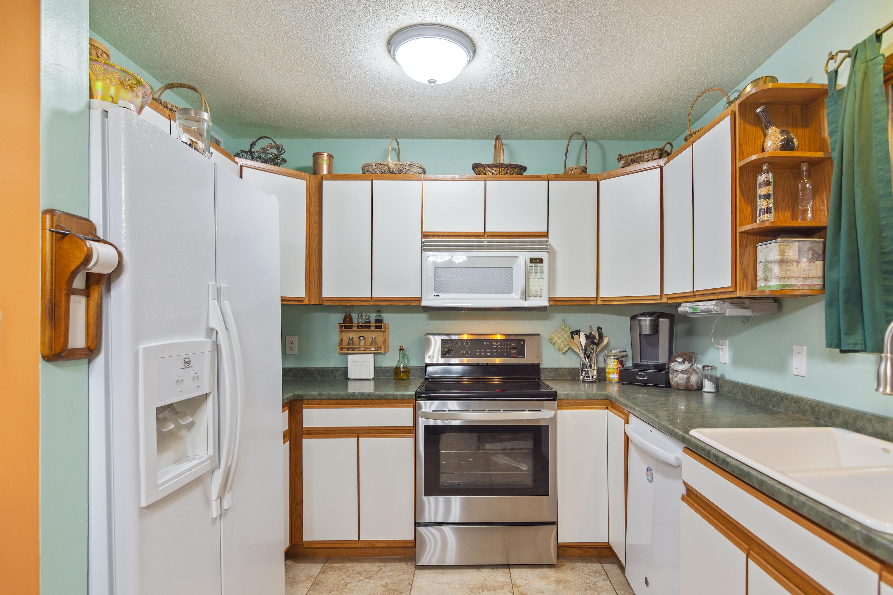 RACETRACK ROAD 1ST - Residential