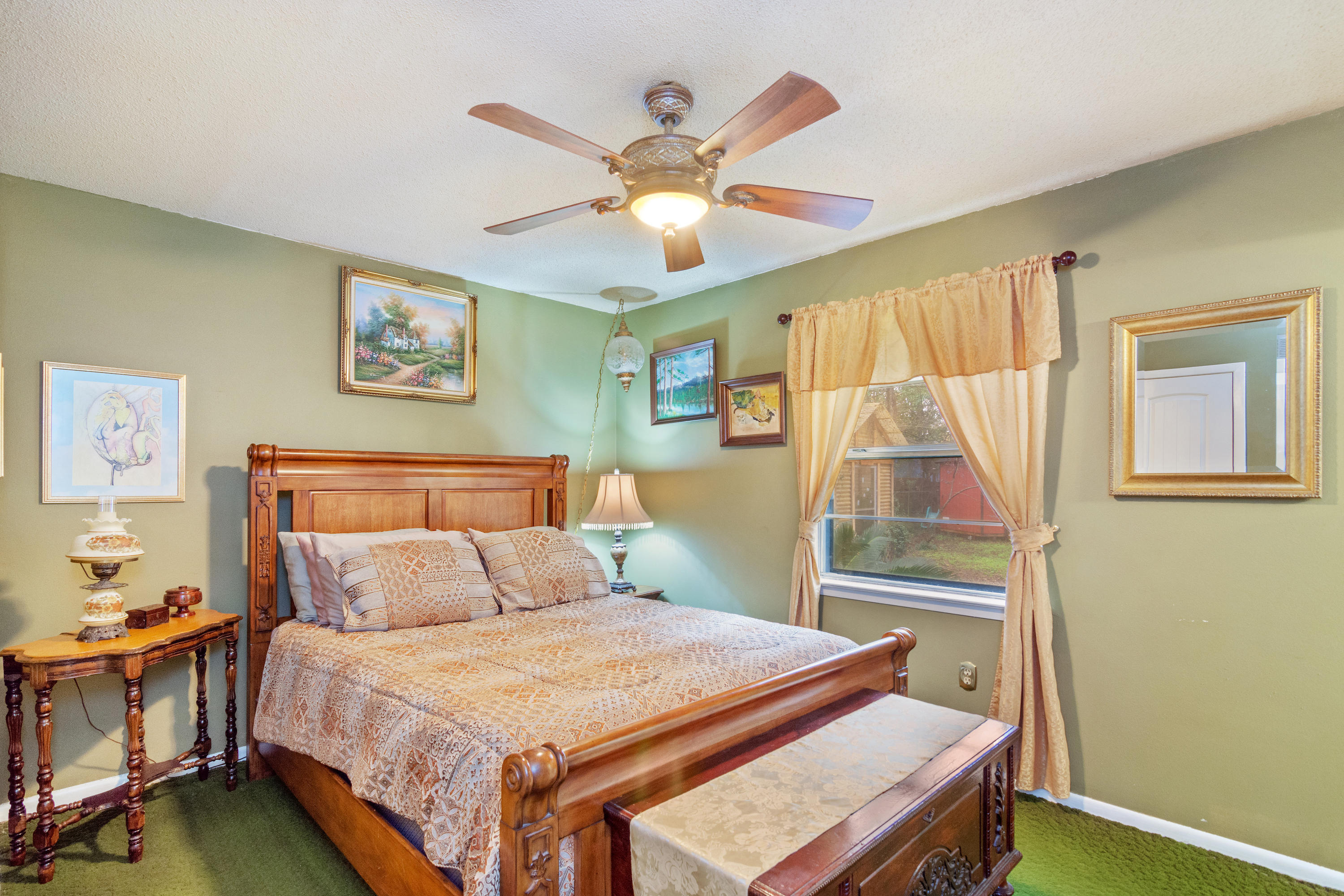 RACETRACK ROAD 1ST - Residential