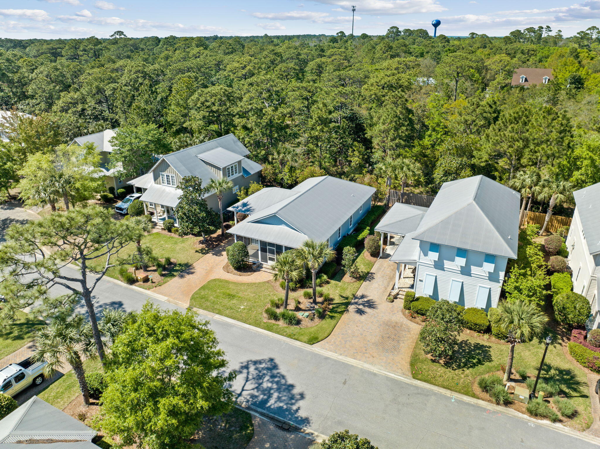 CARSON OAKS - Residential
