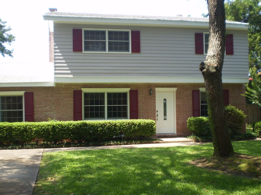 74 Meigs Dr. is located in the much desired waterfront town of Shalimar. Upon entering this home the pride of ownership is immediately recognized. This open, airy floor plan has hard wood floors throughout with tile in bathrooms and wet areas. The kitchen features Cherry Wood cabinets, granite countertops ( also found in bathrooms), granite breakfast bar, stainless appliances with built in microwave, dishwasher, smooth top cook stove and a side by side refrigerator with ice maker .The fourth bedroom is downstairs ,can be used as an office ,and has its' own door leading outside to the backyard. Step out to the large back yard and enjoy those hot summer days in your recently relined in-ground pool. The three additional bedrooms including the master are located upstairs. The master bath has a beautifully tiled shower.  After you finish viewing your new home be sure to take  the short walk or drive to Meigs Park for fabulous views of the Bay.  Make your appointment to see this home and all it has to offer today.