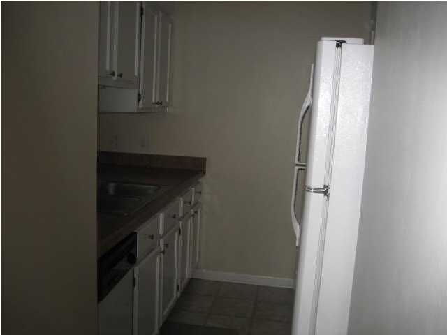 PINE MEADOWS - Residential Lease