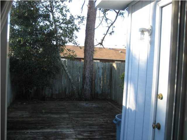 PINE MEADOWS - Residential Lease