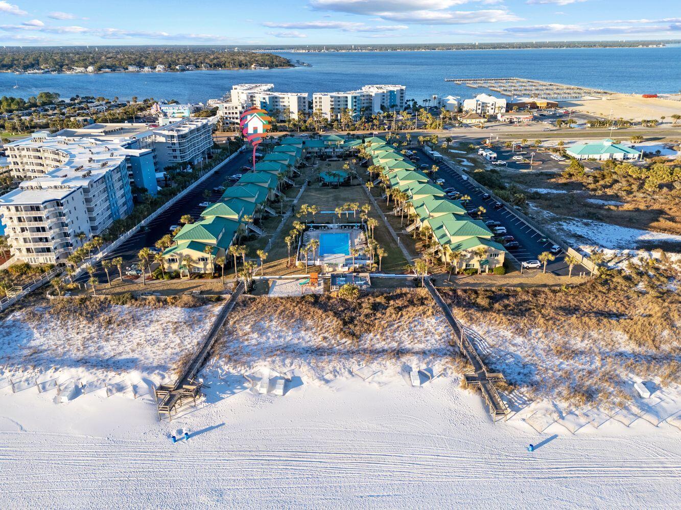 SEASPRAY CONDO - Residential